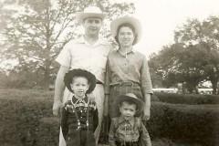 Mom-Dad-Steve-Greg-Cowboy-Hats
